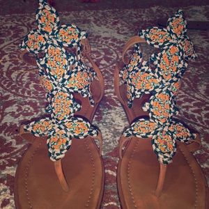 TORY BURCH SANDALS size 7.5 🦋WORN ONCE🦋